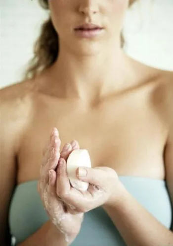 Chemical Detox Tips: 10 Toxic Products in Your Home Chemical Detox Tips