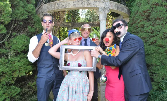 Wedding Photos: Fun Style