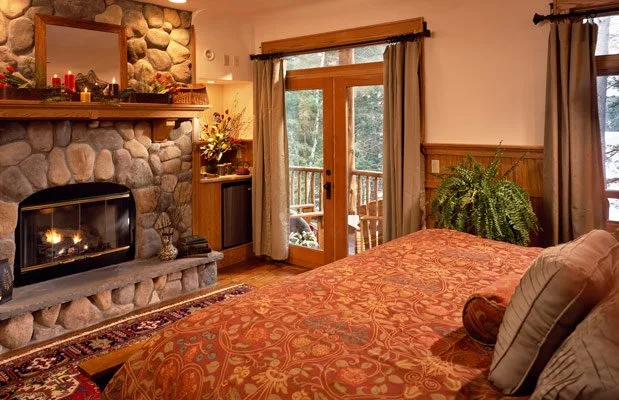 adirondack-guest-room-oak