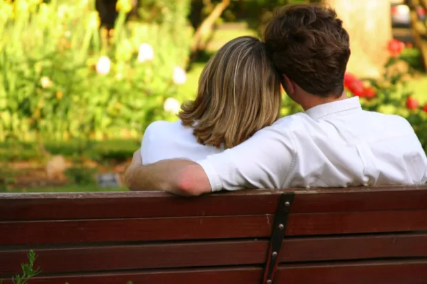 How to Hook & Keep a Real Man love