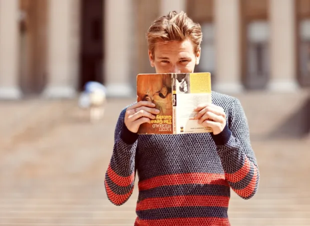 Beware the Pseudo-Intellectual! Beware the Pseudo-Intellectual! - beware men dating advice