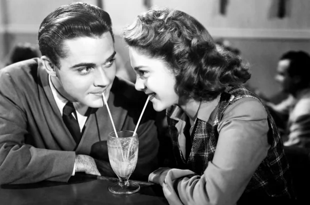 How to Find Love: 3 Reasons to Go on More Second Dates online-dating-header2