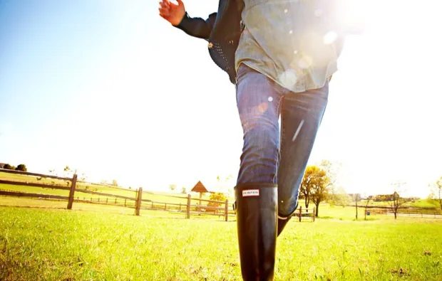 More of a city than a country girl? Don't pretend you love camping to win him over.