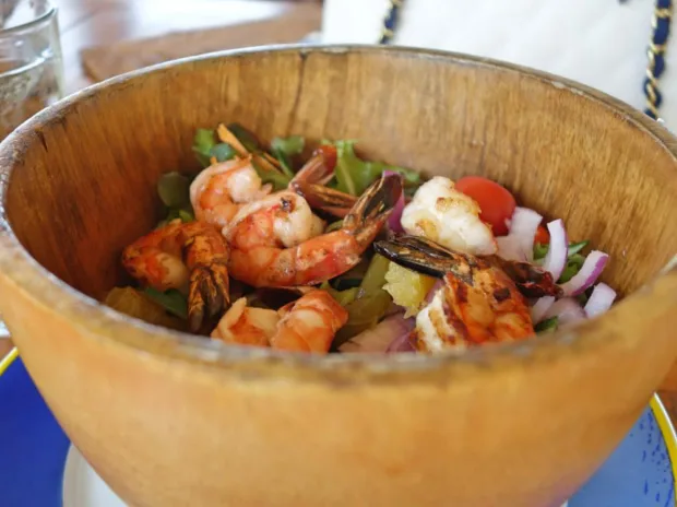 Fresh seafood at Turtle Inn, Belize