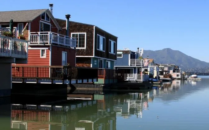 Mill Valley: A Charming Retreat Ri