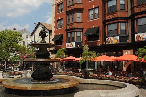 10 Best American Cities for Single Women