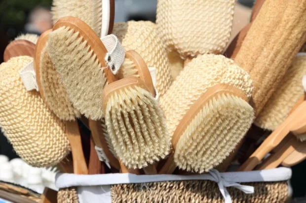 dry skin brushing how-to