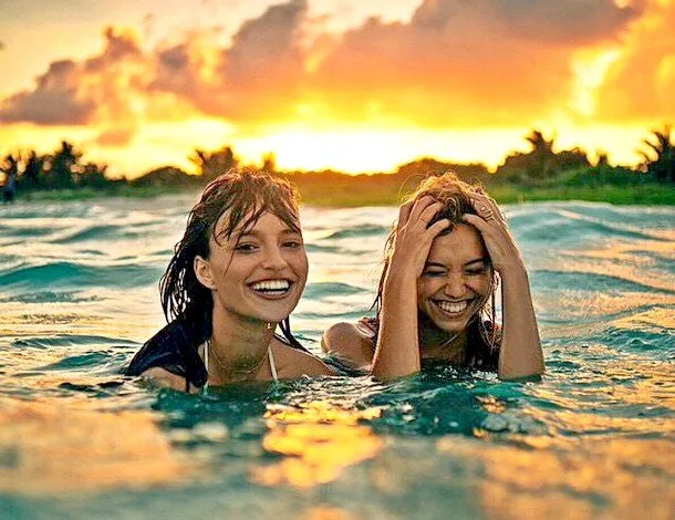 10 Things Every Girl Should Have Before Turning 30 bucket-list-life6