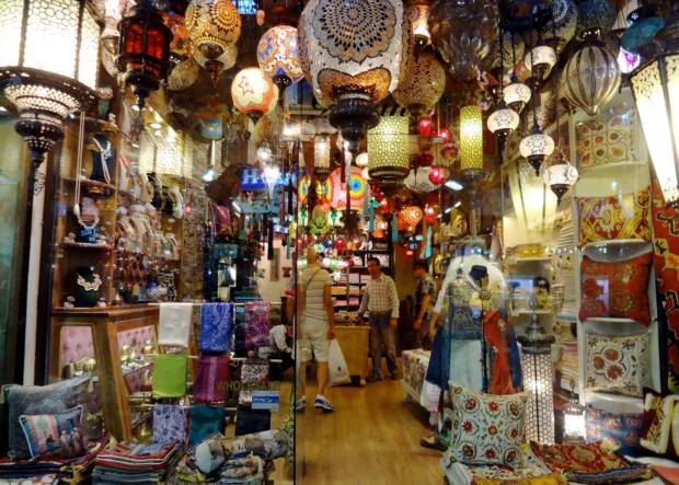 A Vacation Itinerary: Athens to Venice A sop in the 99 market
