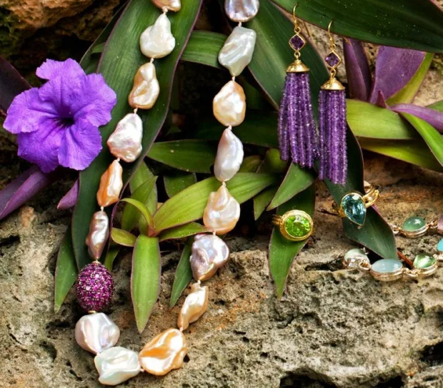 Island Shopping: The Best Brands Genuine semi-precious jewelry by Everett Designs