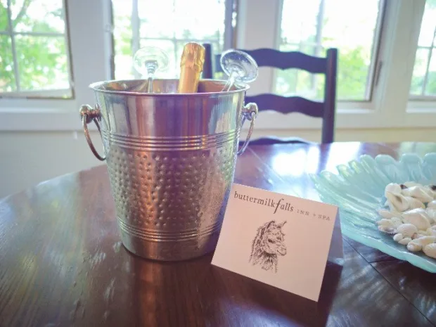6 Reasons to Visit Buttermilk Falls We arrived to champagne in our cottage - a yummy surprise!