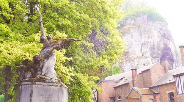 A Foodie's Tour of Belgium From natural wonders, to historic buildings and sculptures, to gourmet and luxury shopping, Belgium has it all...