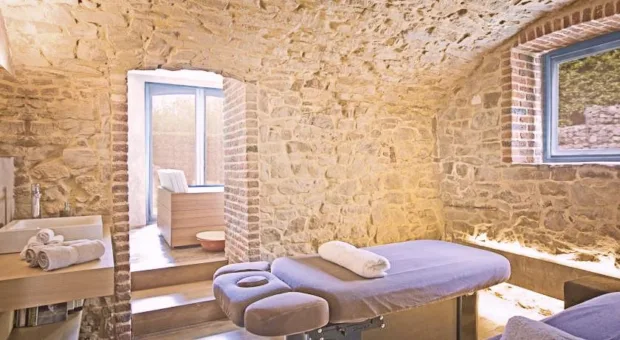 A Foodie's Tour of Belgium The couples massage room, with a hot tub in the adjoining area