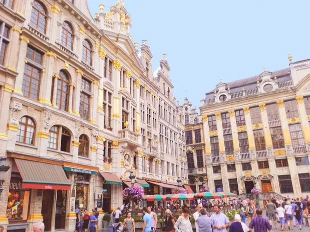 A Visual Tour of Belgium brussels-belgium-guide4-sm