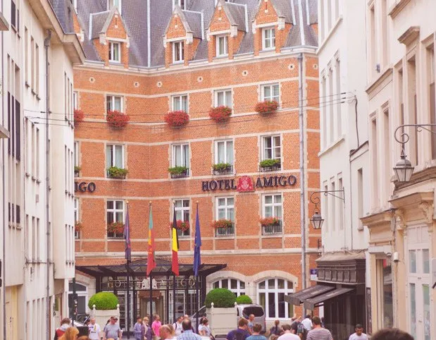 A Visual Tour of Belgium Hotel Amigo, in the old/downtown area of Brussels, where the Leonardo DiCaprio film Total Eclipse was filmed