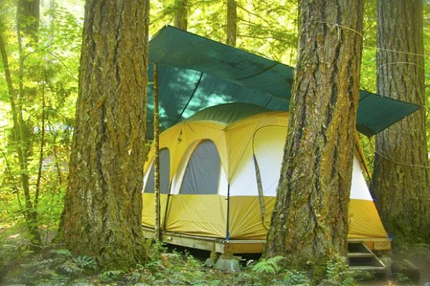 4 Hot Spring Destinations for Your Next Road Trip Bring a tent and stay overnight, rather than walking 17 miles in one day