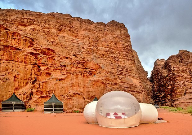 A Week in Jordan: Adventure, Glamping, History, Beaches & Food