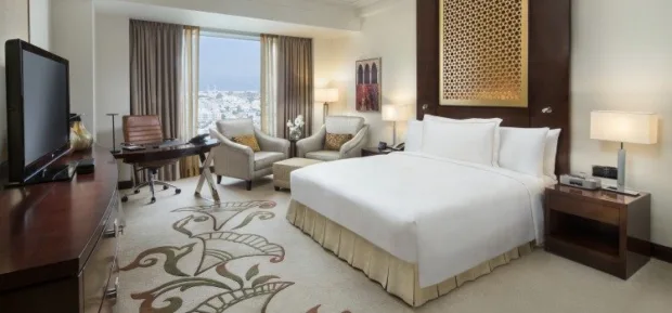 Dubai: Your Complete Travel Guide to this Land of Excess Conrad Hotel Room