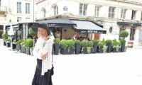 A Guide to Le Marais, Paris - hilary rowland square