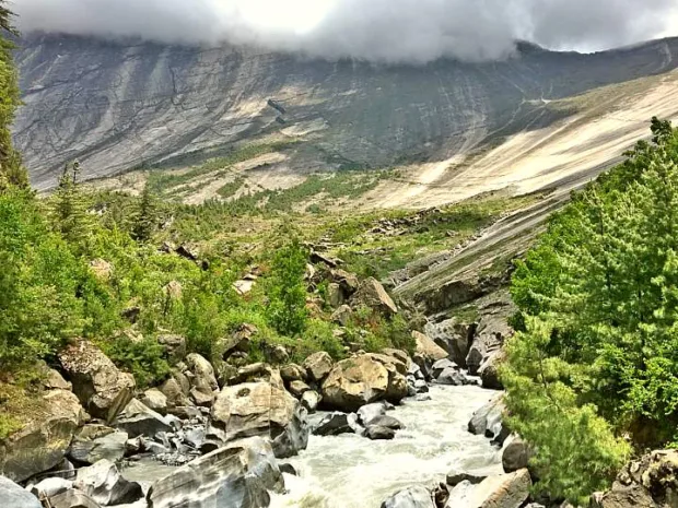 My Experience Trekking in Nepal ...as a Single Female Trekking Nepal Travel Guide
