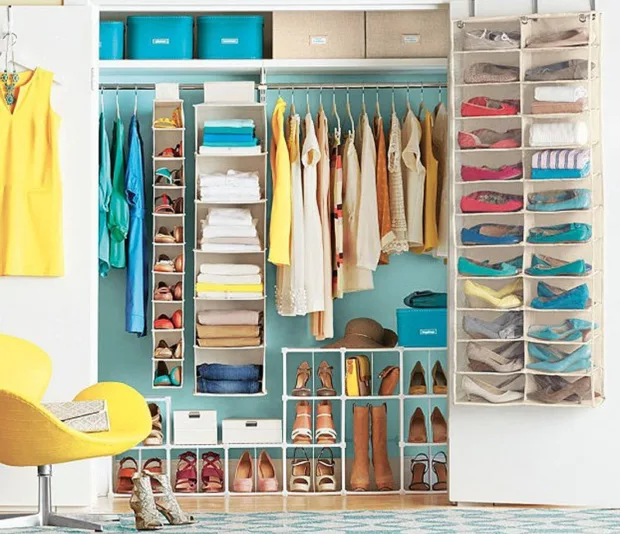 The Best Way to Prep Your Closet for a Seasonal Change closet-organization-tips2
