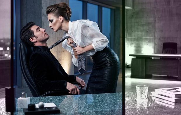 10 Mistakes Women Make at Work 10 Mistakes Women Make at Work - office affair