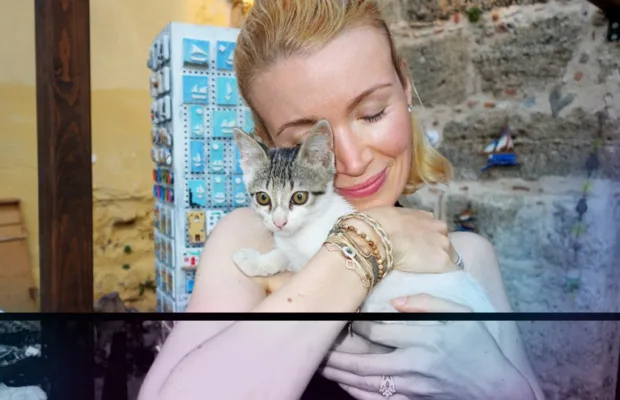5 Fun Voluntourism Travel Experiences - greece hilary rowland2